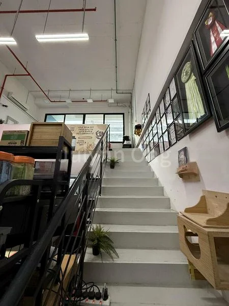 Light Industrial (B1) for Rent: Oxley BizHub 2 - Image 6