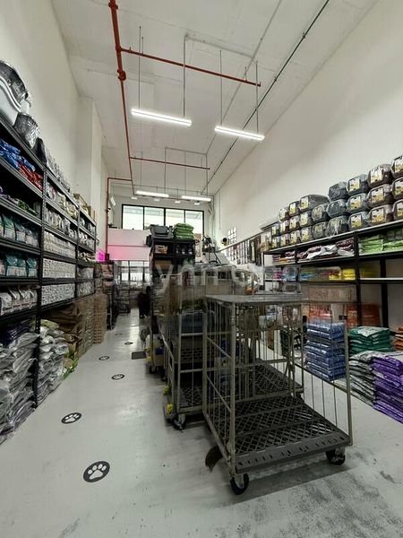 Light Industrial (B1) for Rent: Oxley BizHub 2 - Image 3