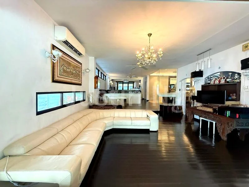 6 Bed Bungalow (Landed) for Sale in  Sommerville Road - Image 3