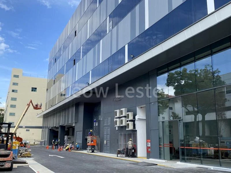 Light Industrial (B1) for Rent: 5m high office industrial shop unit near an mrt. - Image 8