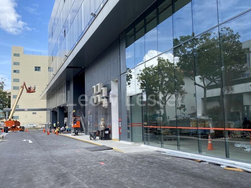 Light Industrial (B1) for Rent: 5m high office industrial shop unit near an mrt. - Image 11