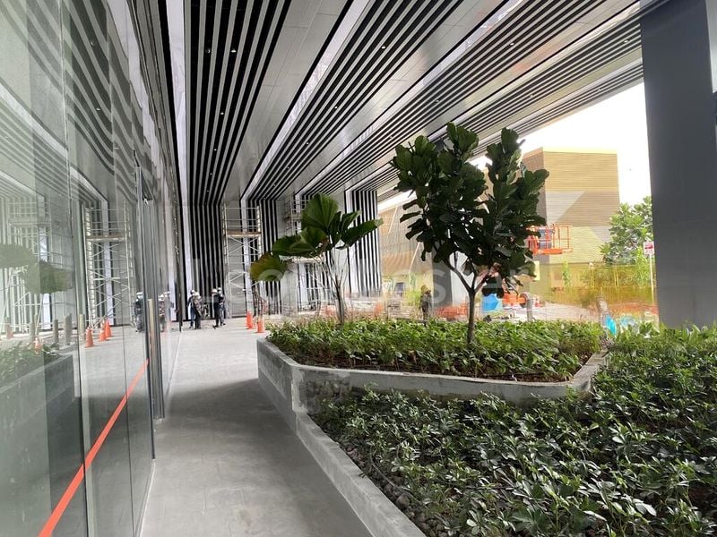 Light Industrial (B1) for Rent: 5m high office industrial shop unit near an mrt. - Image 3