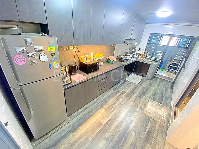 5 Room (5I) HDB for Sale in  123 Rivervale Drive - Image 5