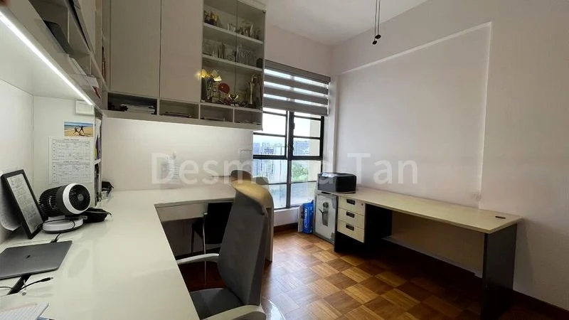 Office for Sale in  Pinewood Gardens - Image 3