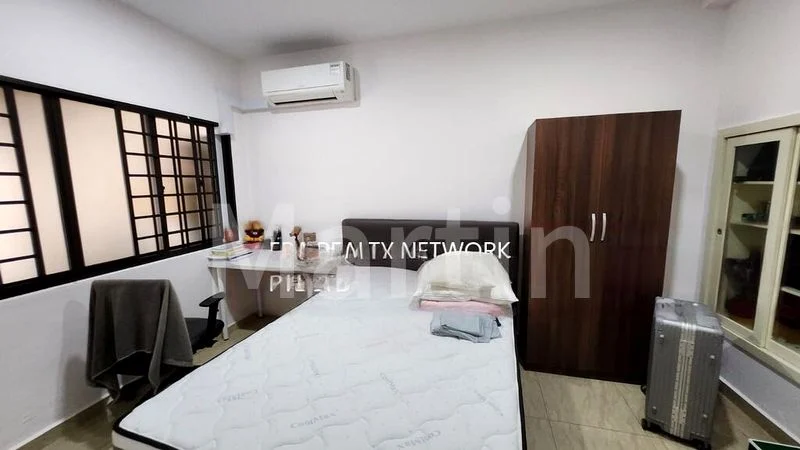 5 Bed Semi-Detached House (Landed) for Rent in  Eng Kong Crescent - Image 4
