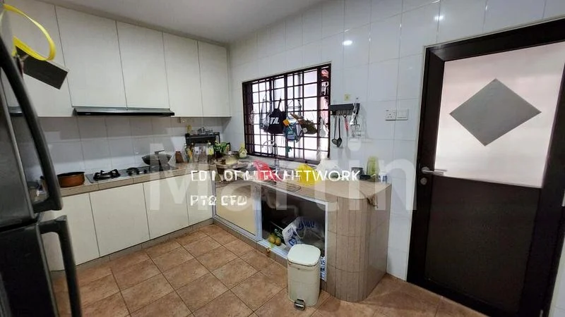 5 Bed Semi-Detached House (Landed) for Rent in  Eng Kong Crescent - Image 9