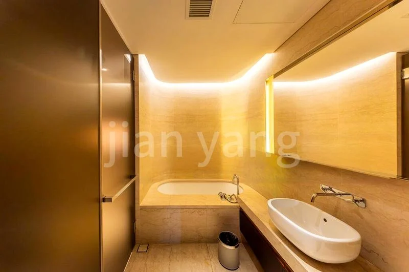 4 Bed Condo for Rent in 3 Orchard By-The-Park - Image 4