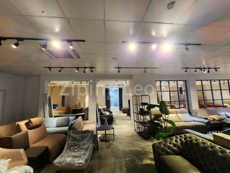 Light Industrial (B1) for Rent: Oxley BizHub - Image 2