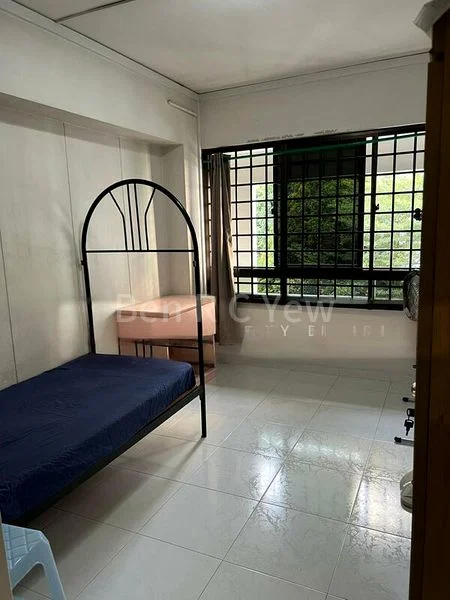 Common Room (HDB) for Rent in 288E Bukit Batok Street 25 - Image 2
