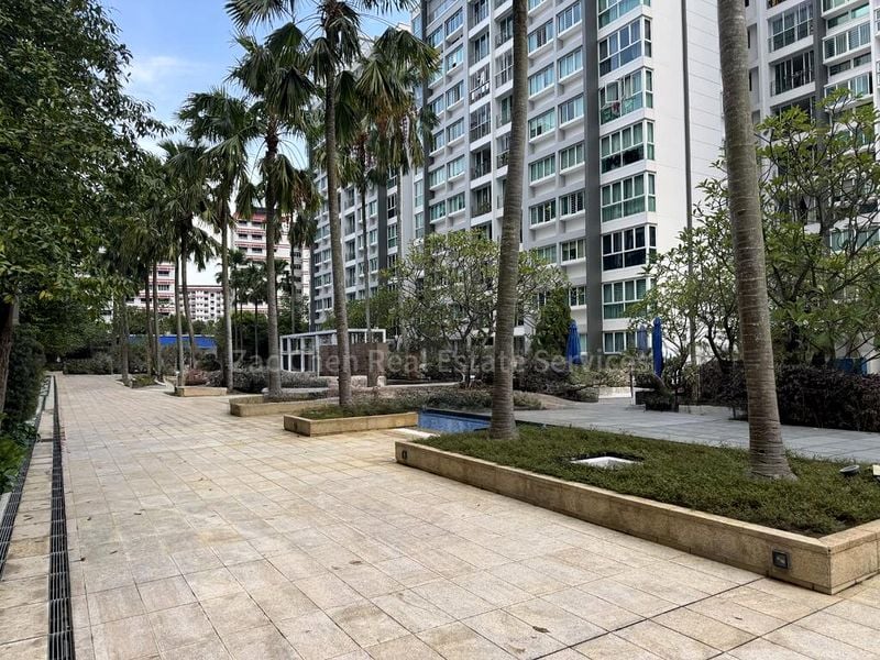 2 Bed Condo for Rent in  The Esparis - Image 8