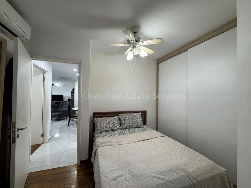 2 Bed Condo for Rent in  The Esparis - Image 3