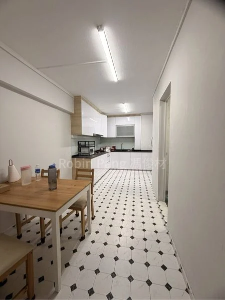 4 Room (4A) HDB for Rent in  404 Fajar Road - Image 4