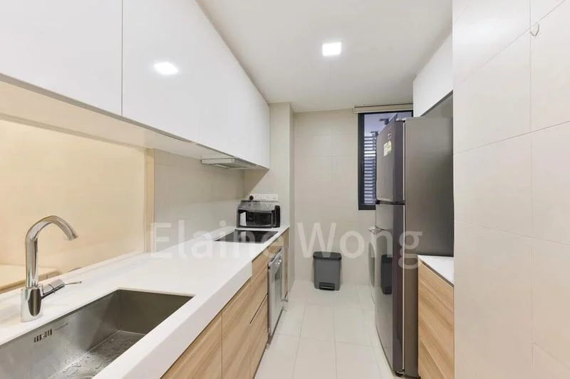 2 Bed Apartment (Condo) for Rent in  Waterscape At Cavenagh - Image 4