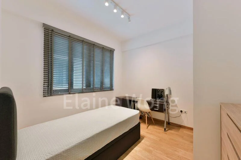 2 Bed Apartment (Condo) for Rent in  Waterscape At Cavenagh - Image 8