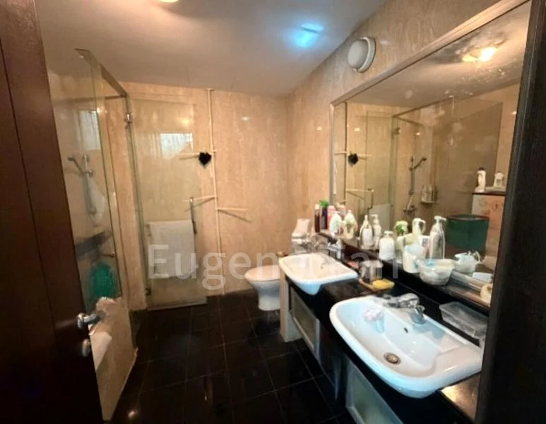 5 Bed Terraced House (Landed) for Sale in  The Springside - Image 5