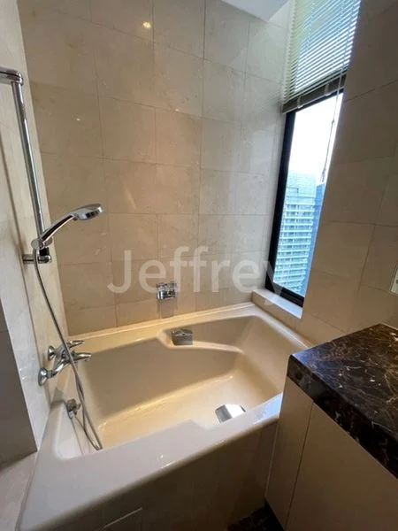 3+1 Bed Condo for Rent in The Colonnade - Image 16