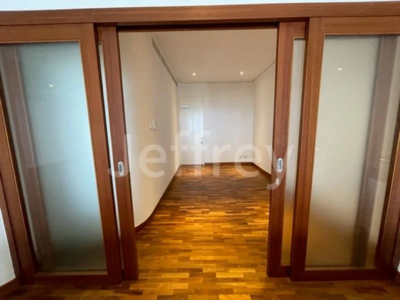 3+1 Bed Condo for Rent in The Colonnade - Image 12