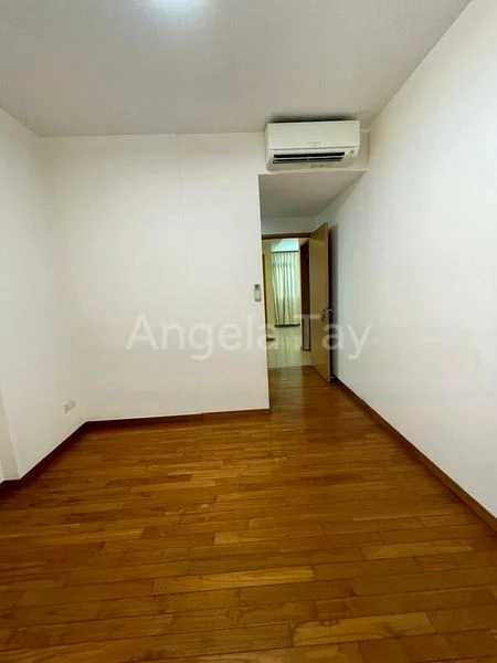 3 Bed Condo for Rent in The Lakeshore - Image 5