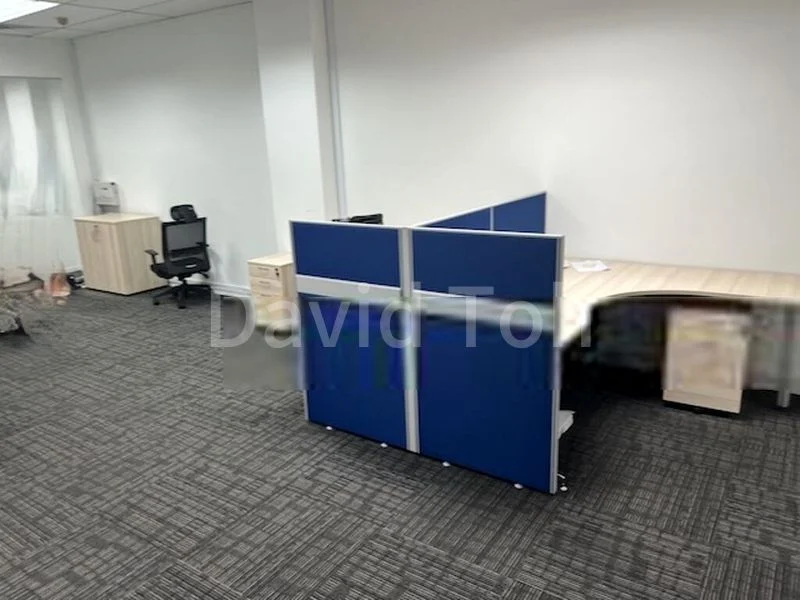 Office for Rent: Nicely Fitted-Out Office, Raffles Place - Image 4