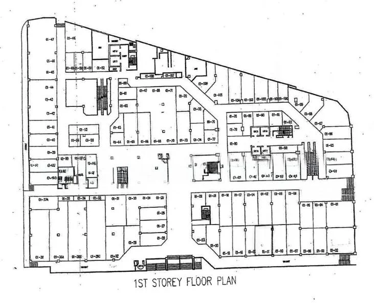 Shop / Shophouse for Rent: Lucky Plaza - Image 2