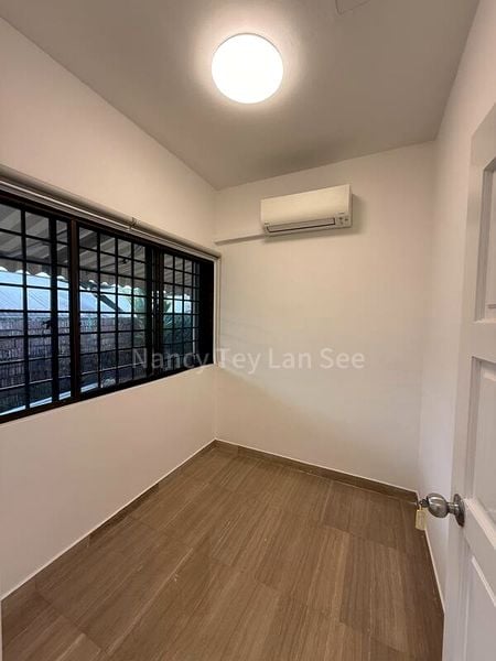 3 Bed Terraced House (Landed) for Rent in  Lorong H Telok Kurau - Image 11