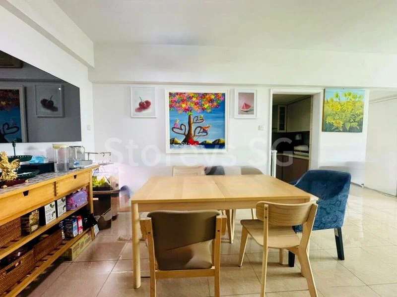 3 Bed Condo for Sale in  Regent Grove - Image 2