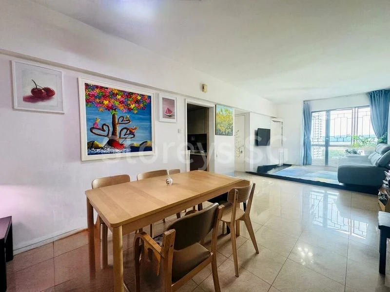 3 Bed Condo for Sale in  Regent Grove - Image 1