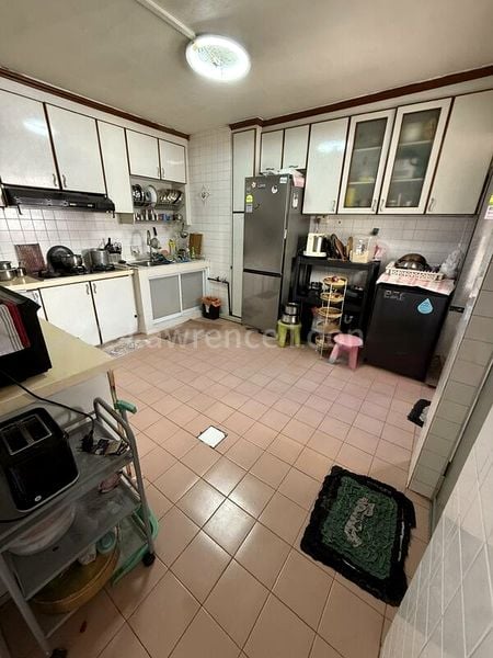 4 Room (4A) HDB for Sale in  121 Mcnair Road - Image 2