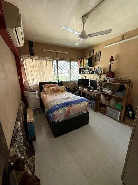 4 Room (4A) HDB for Sale in  121 Mcnair Road - Image 5