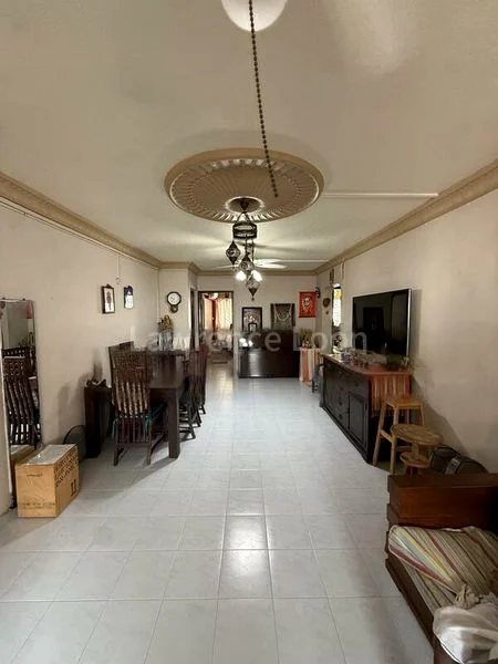 4 Room (4A) HDB for Sale in  121 Mcnair Road - Image 1