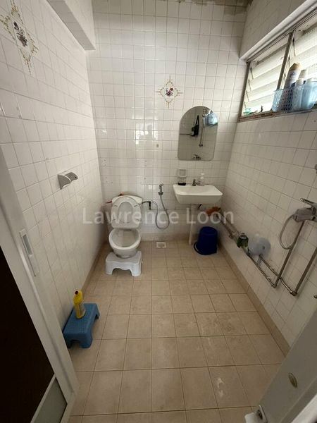 4 Room (4A) HDB for Sale in  121 Mcnair Road - Image 7