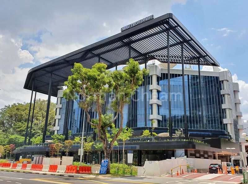 Light Industrial (B1) for Rent: New Tech Park - Image 10