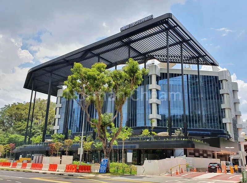 Light Industrial (B1) for Rent: New Tech Park - Image 12