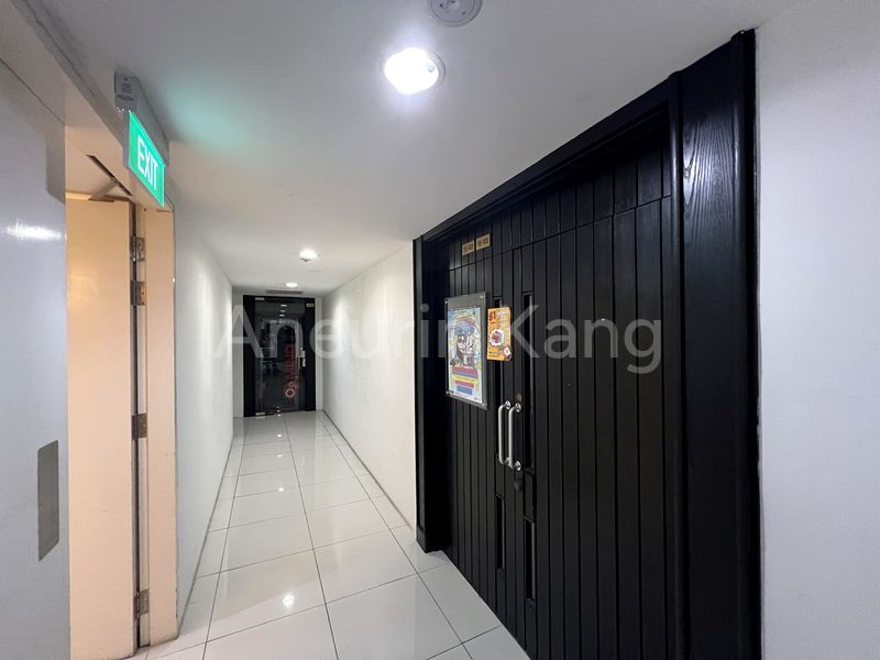 Office for Rent in  Far East Shopping Centre - Image 2