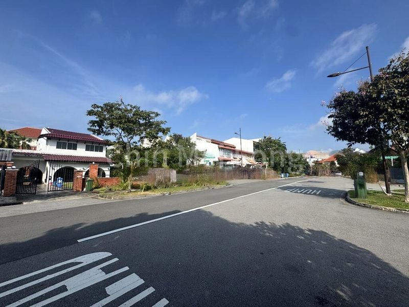 4 Bed Semi-Detached House (Landed) for Rent in  Excelsior Gardens - Image 6