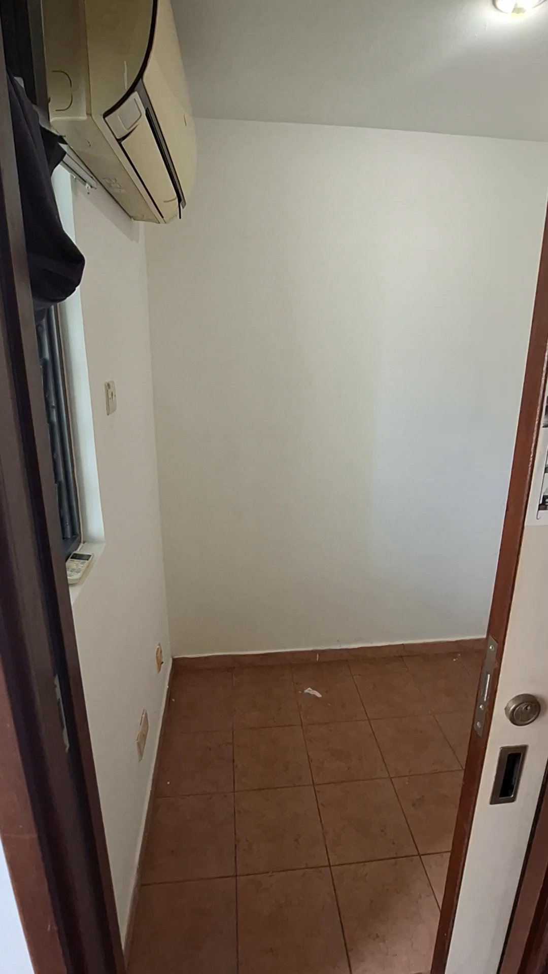 Common Room (Condo) for Rent in  Twin Heights - Image 8