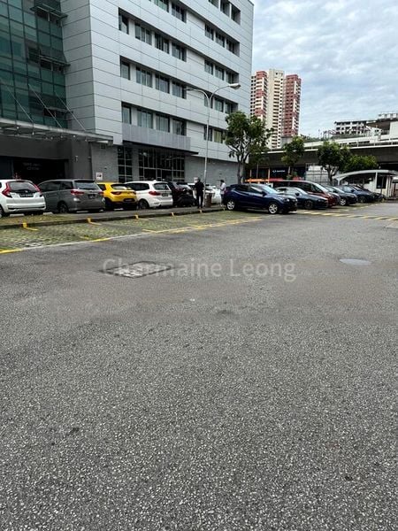 Light Industrial (B1) for Rent: SIS Building - Image 2