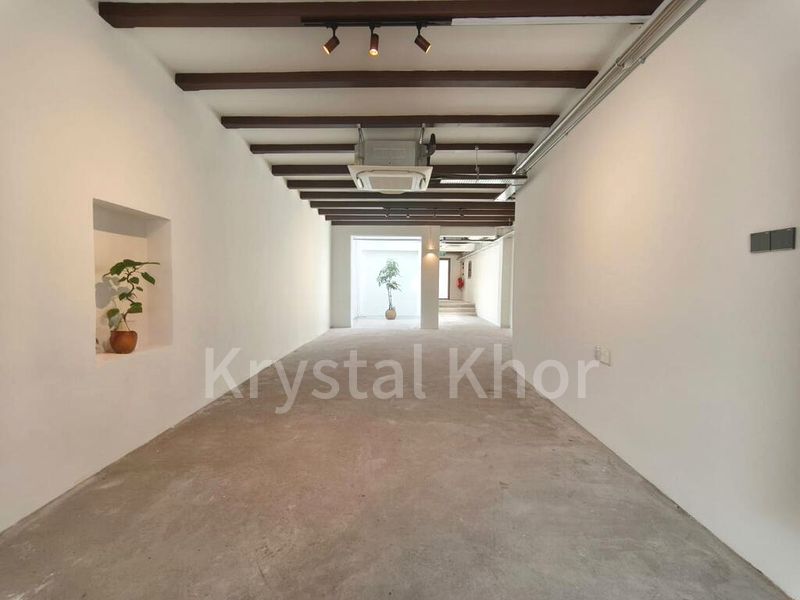 Shop / Shophouse for Rent: A Prime Ground-Floor Corner Unit Directly Opposite Maxwell MRT - Image 7
