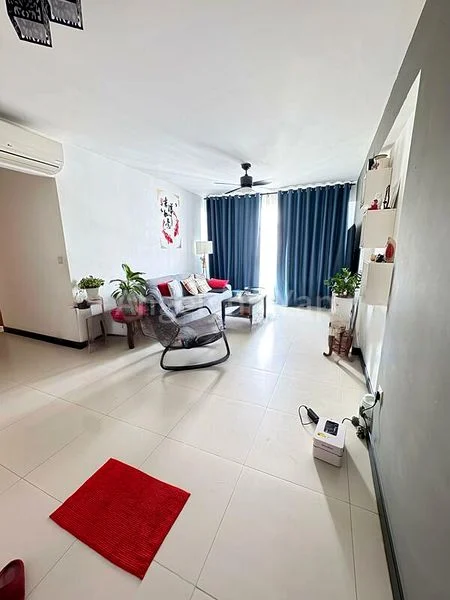 4 Room (4A) HDB for Rent in  57 Teban Gardens Road - Image 2