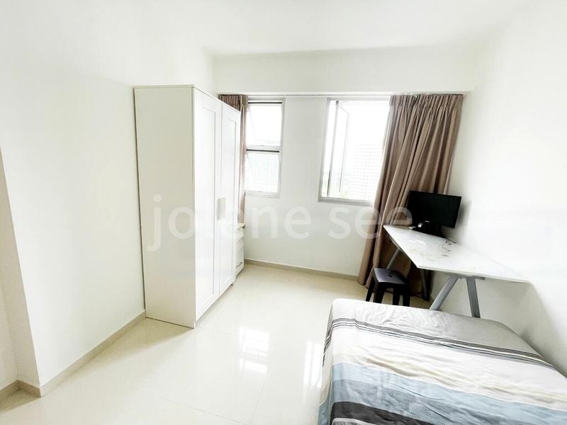 Master Room (HDB) for Rent in  430C Fernvale Link - Image 3