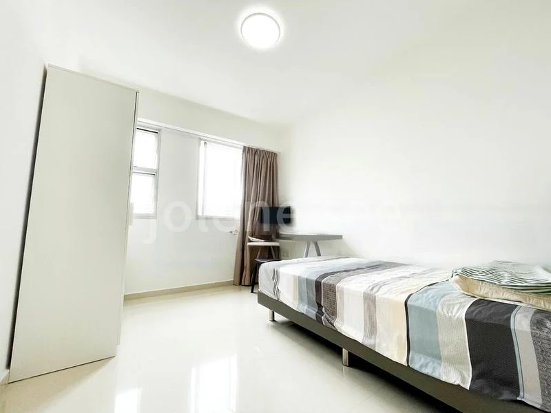 Master Room (HDB) for Rent in  430C Fernvale Link - Image 1