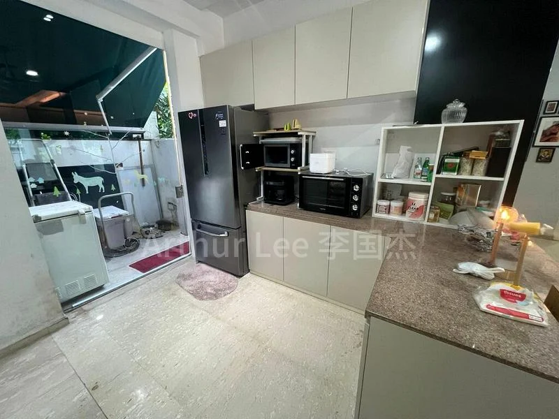 Room (Landed) for Rent in  Bedok South Road - Image 6
