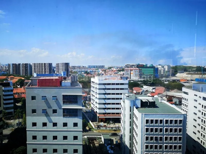 Light Industrial (B1) for Sale: D'lithium Shop, 1,200 Sq Ft, on Oldham Street - Image 3