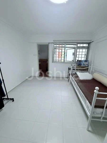 5 Room (5I) HDB for Sale in  425 Tampines Street 41 - Image 12