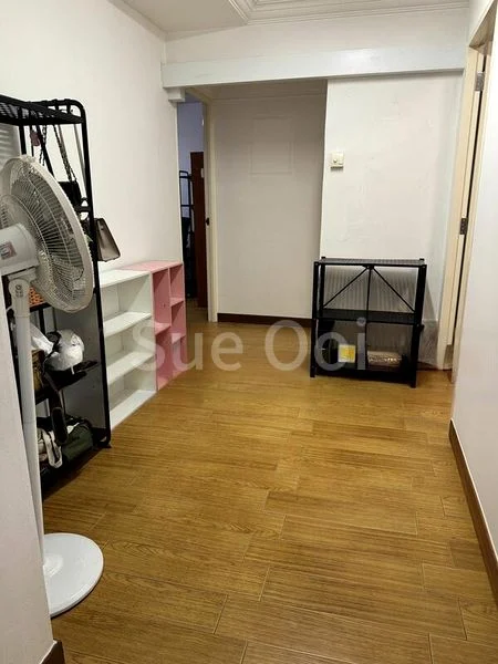 4 Room (4S) HDB for Rent in 403 Woodlands Street 41 - Image 8