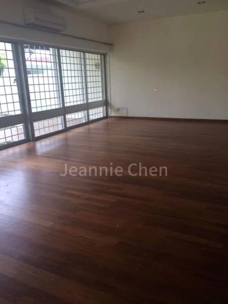 4 Bed Semi-Detached House (Landed) for Rent in  Camelia Park - Image 6