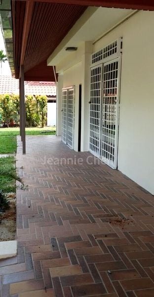 4 Bed Semi-Detached House (Landed) for Rent in  Camelia Park - Image 3