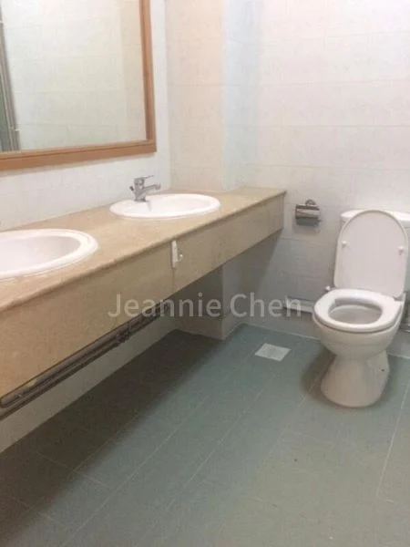 4 Bed Semi-Detached House (Landed) for Rent in  Camelia Park - Image 7