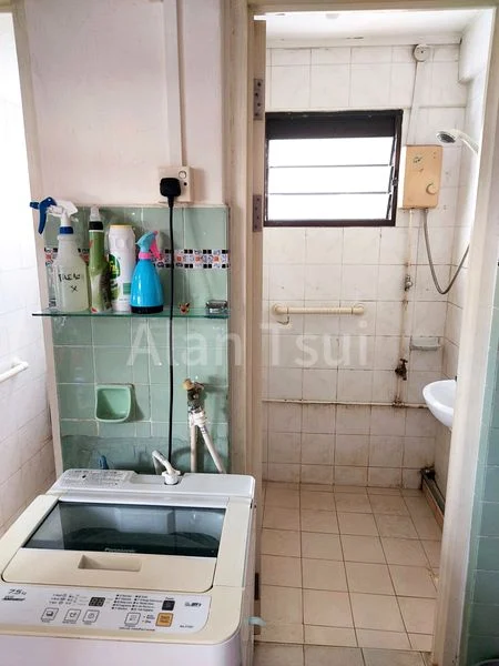 Common Room (HDB) for Rent in  169 Lorong 1 Toa Payoh - Image 3