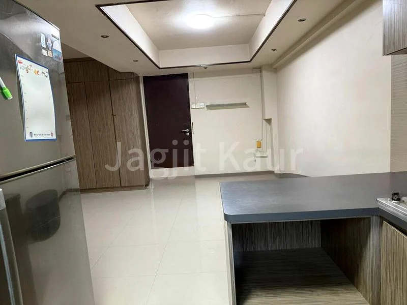 1 Room HDB for Sale in  7 Telok Blangah Crescent - Image 1